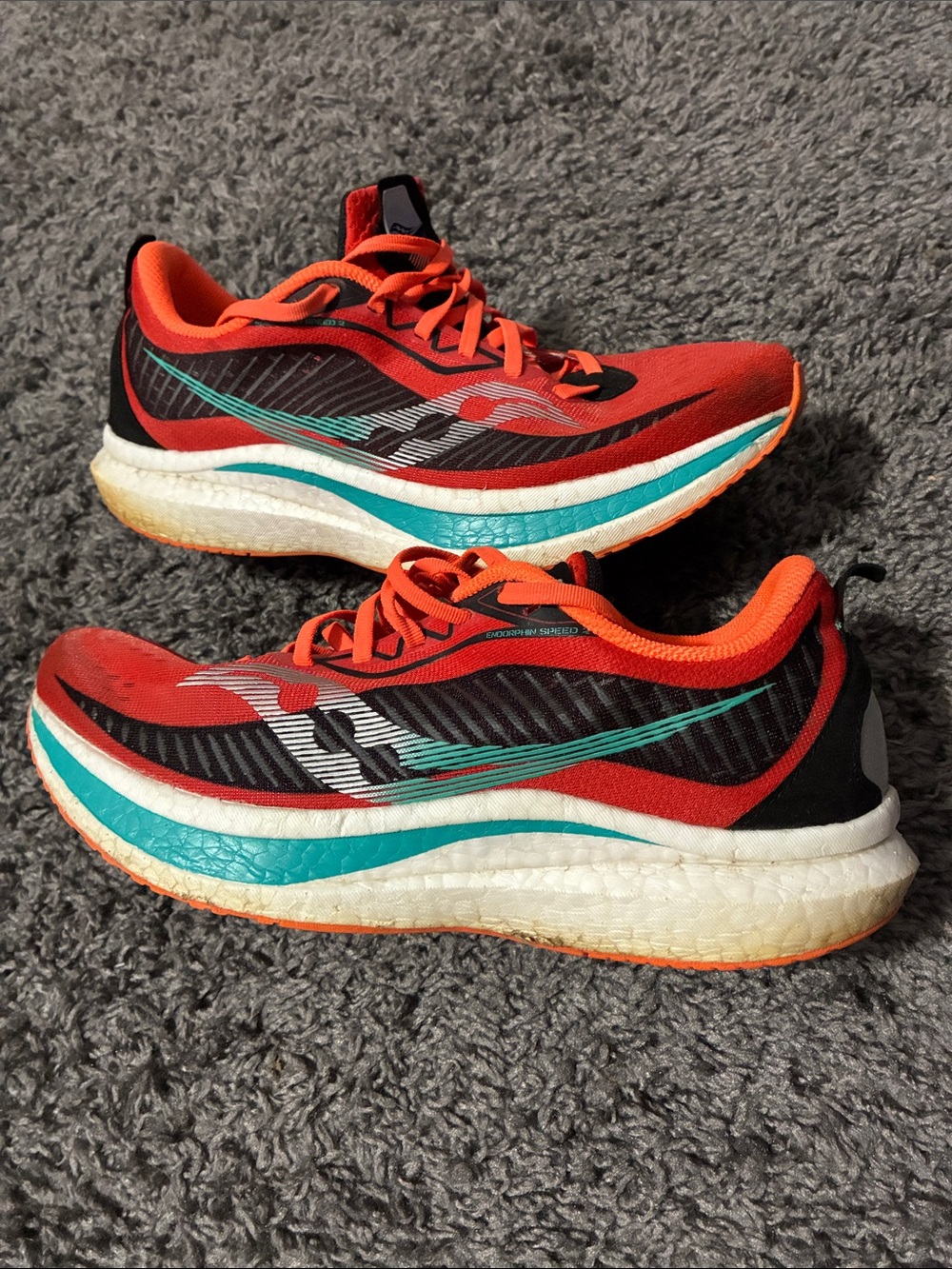Saucony endorphin speed 2